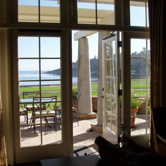 Meet your Posher, Kat - Picture 1 of 1